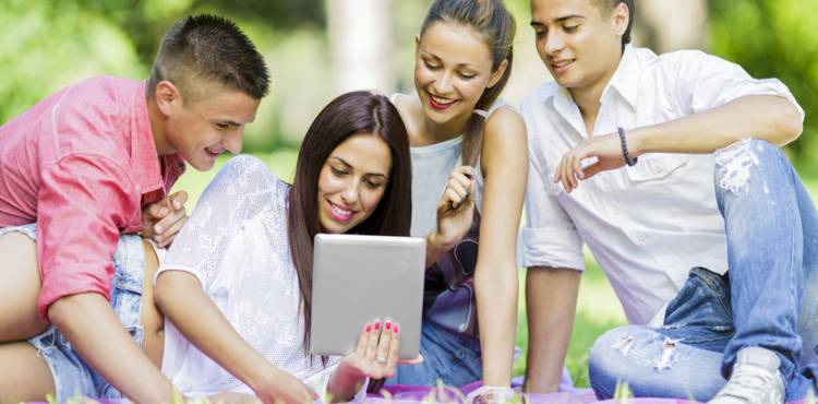 Traditional retailing, eCommerce and the teen effect